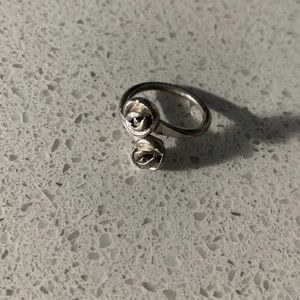 Sarah coy rosette ring